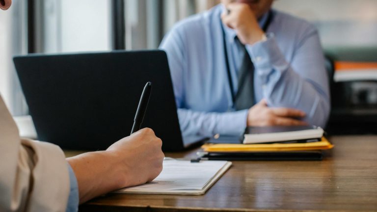 Trouvez des opportunités d’emploi dans le Morbihan sur www.morbihan-emploi.fr !