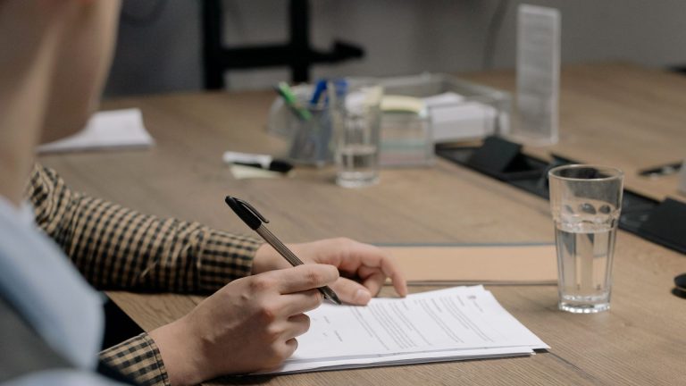 Abandon d&rsquo;une formation financée par le CPF : règles et conséquences