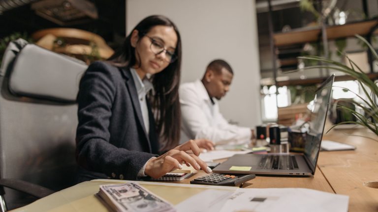 E-facturation 2026 : comment l&rsquo;expert-comptable aide les freelances ?